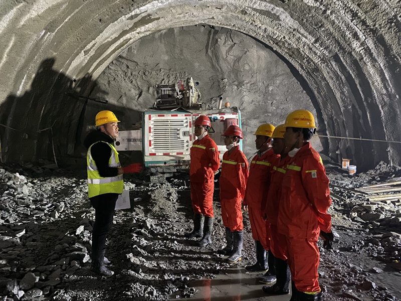 首页| G22恒峰集团中国官方网站