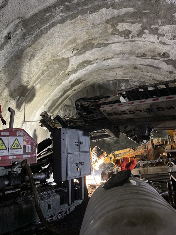 首页| G22恒峰集团中国官方网站