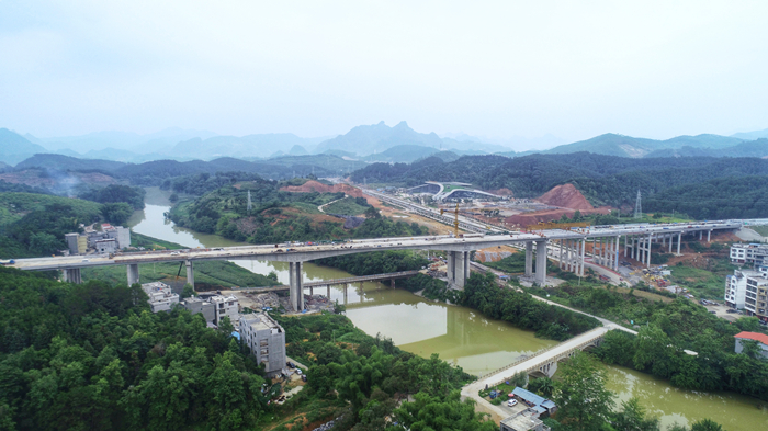 首页| G22恒峰集团中国官方网站