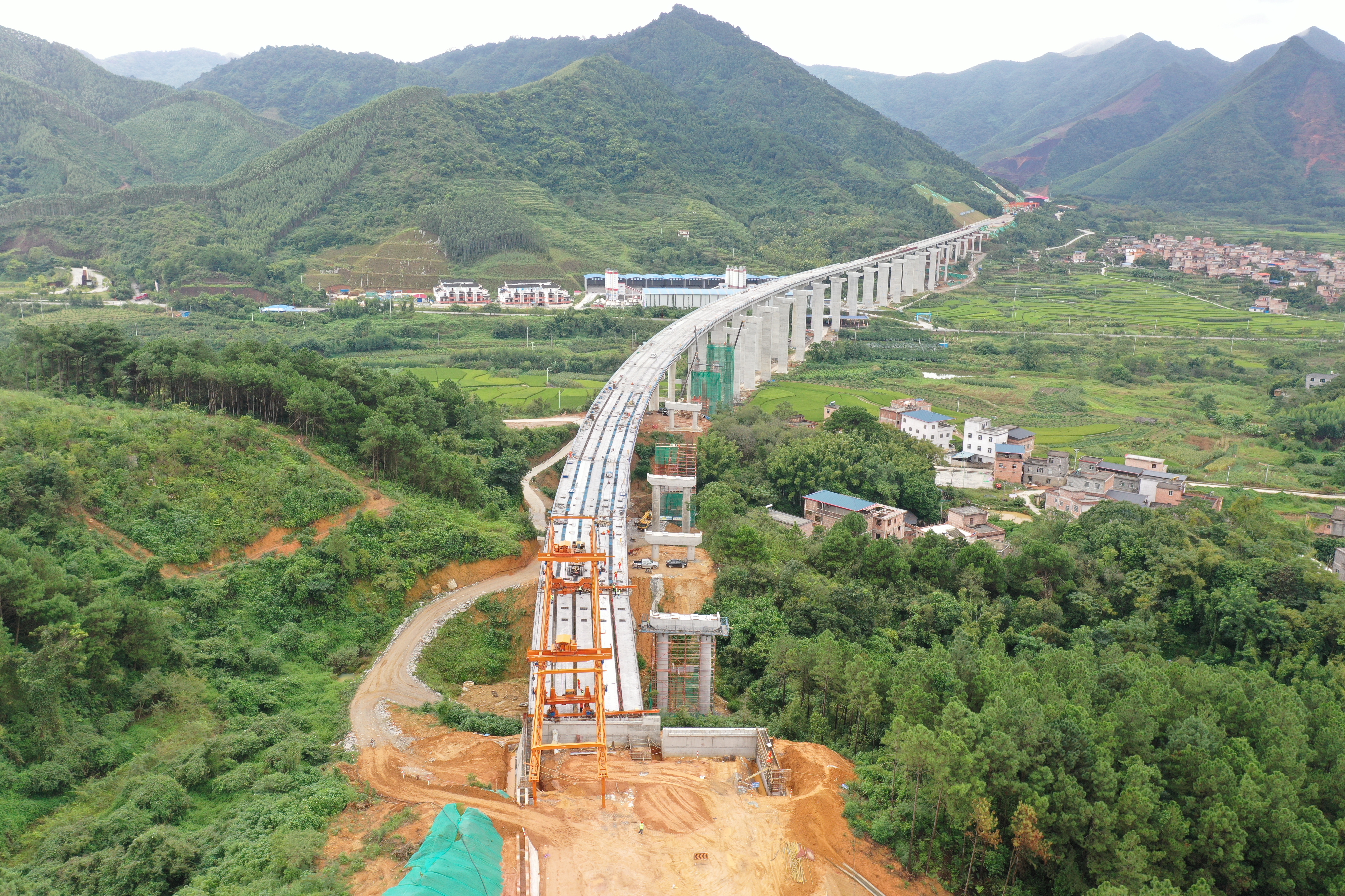 首页| G22恒峰集团中国官方网站