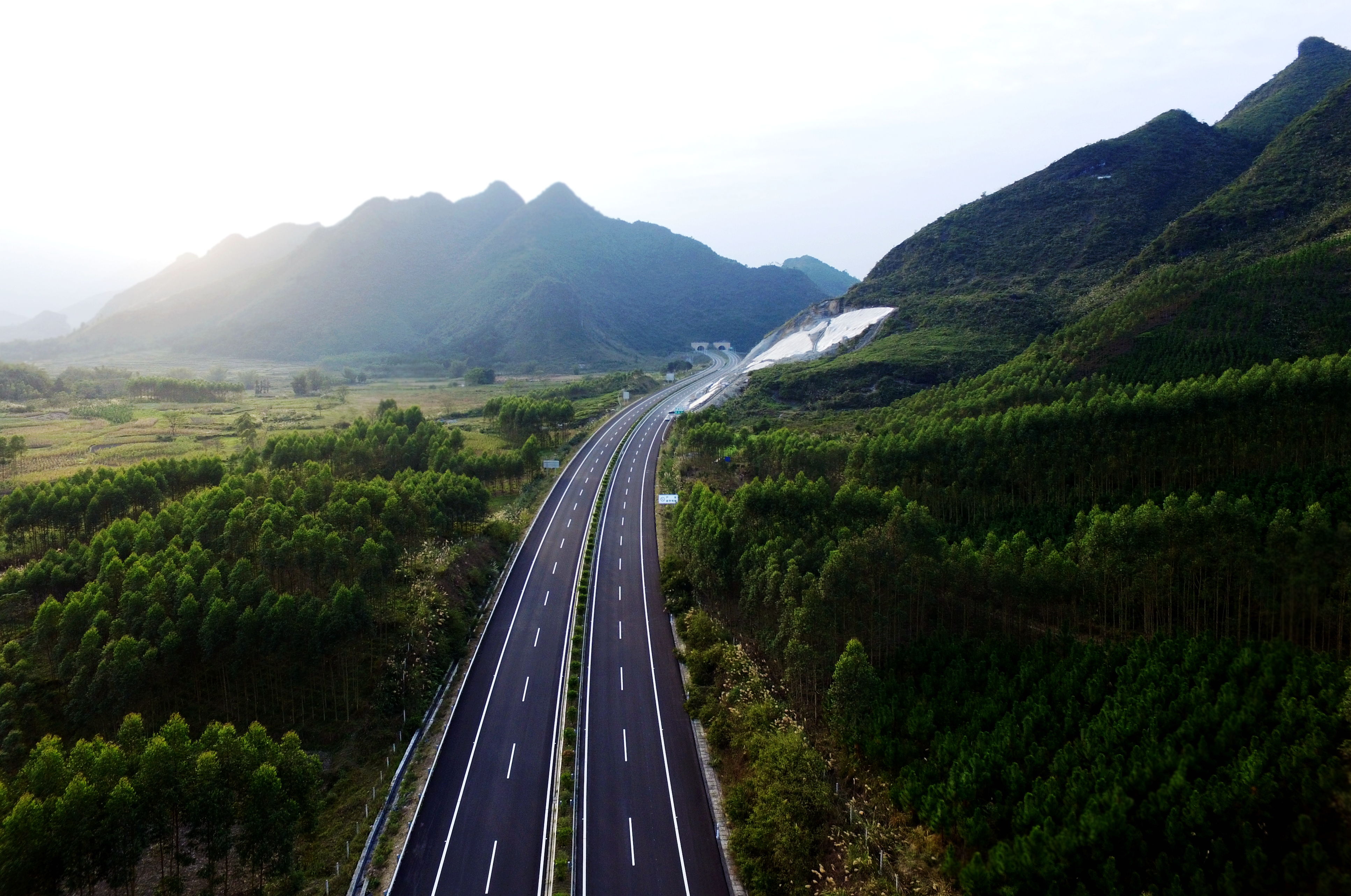 首页| G22恒峰集团中国官方网站