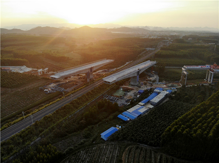 首页| G22恒峰集团中国官方网站