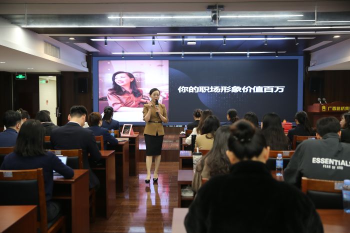 首页| G22恒峰集团中国官方网站