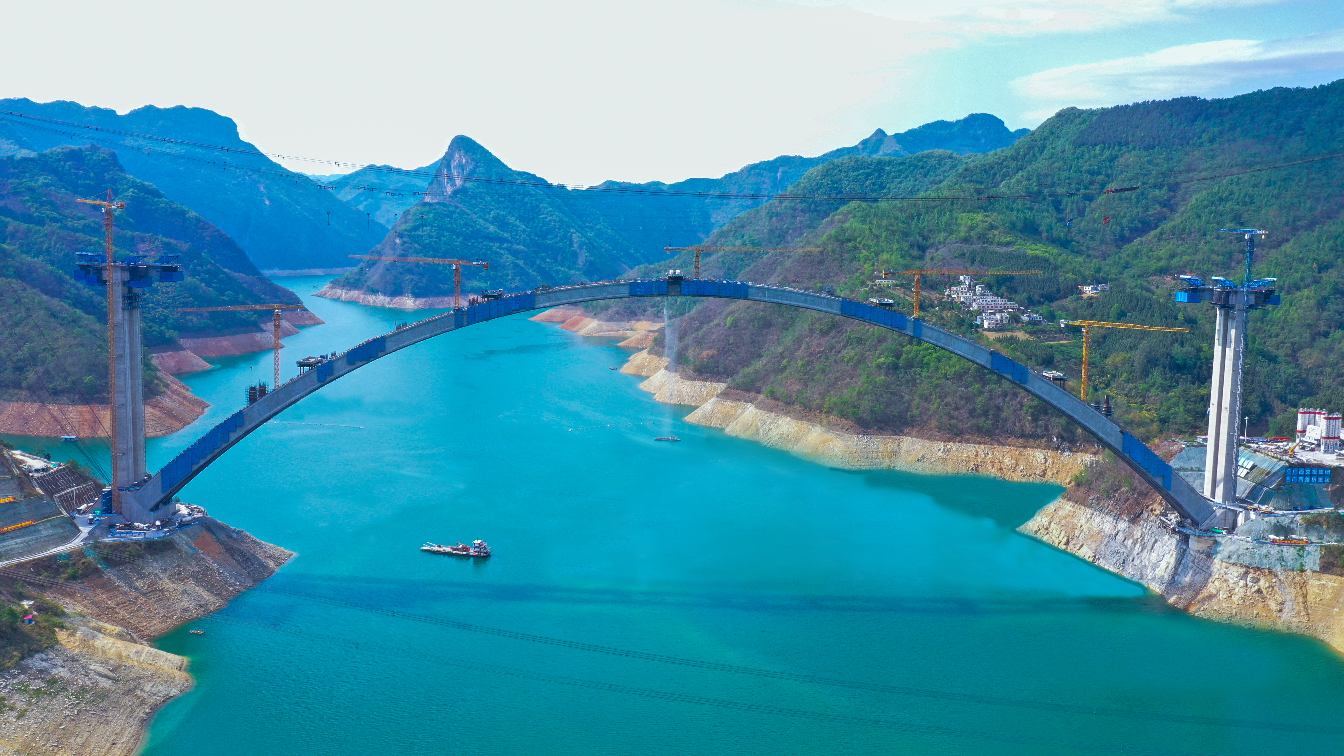 首页| G22恒峰集团中国官方网站