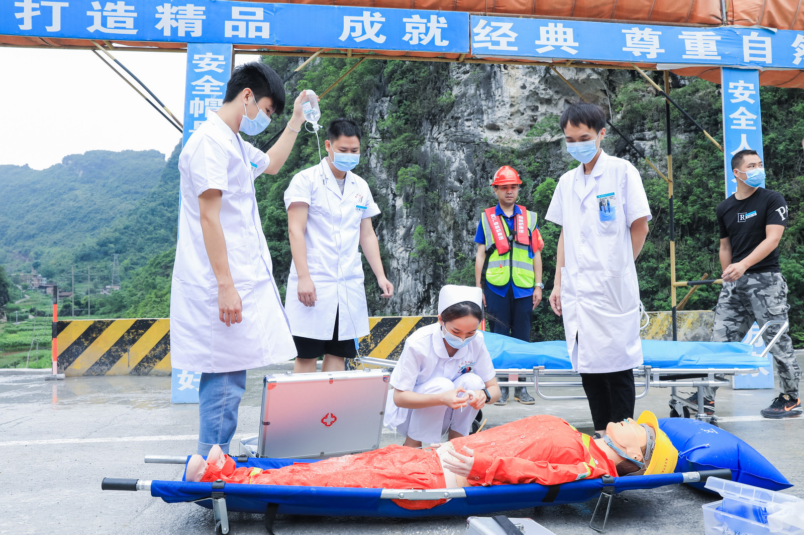 首页| G22恒峰集团中国官方网站