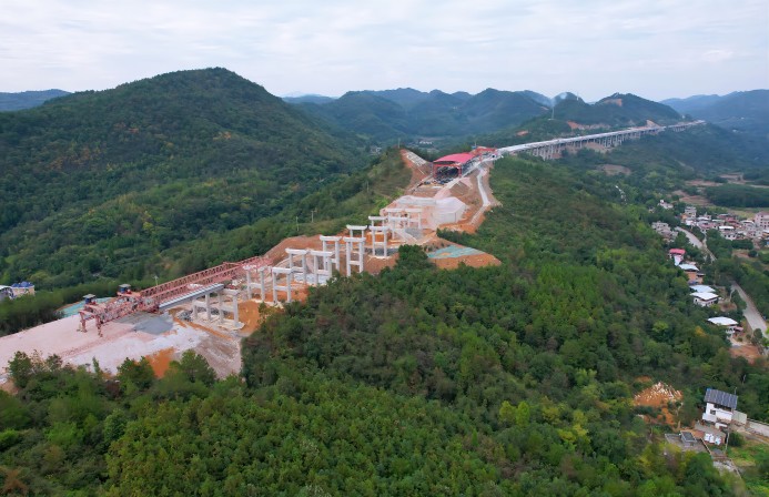 首页| G22恒峰集团中国官方网站