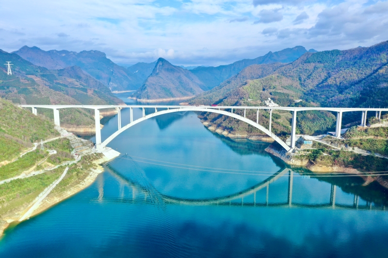 首页| G22恒峰集团中国官方网站