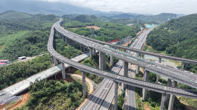 首页| G22恒峰集团中国官方网站