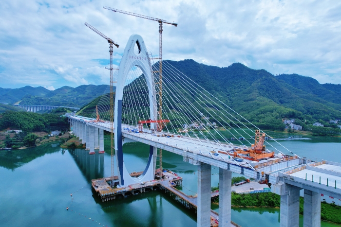 首页| G22恒峰集团中国官方网站